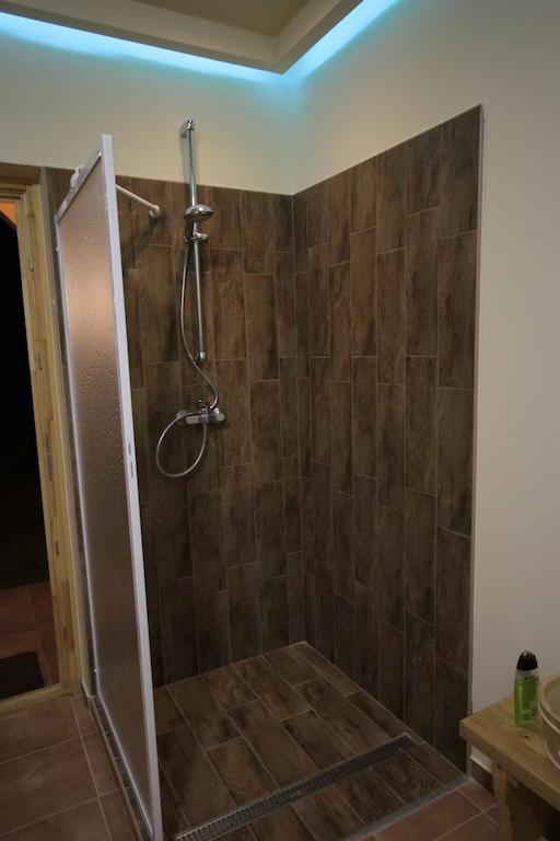 Patkoszeg Vendeghaz Hotel Kaposfo Ngoại thất bức ảnh